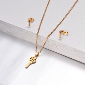 Conjunto dorado acero inoxidable llave 15 años