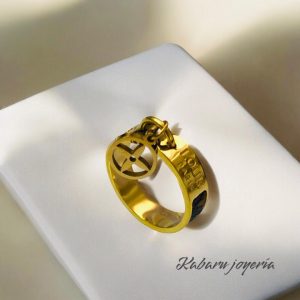 Anillo dorado T6 acero inoxidable trébol