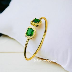 Pulsera piedra verde chapa de oro 18k