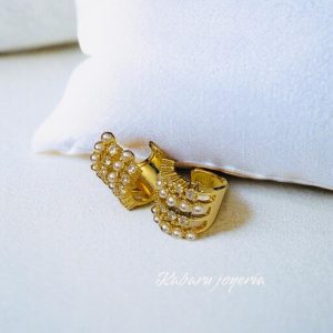 Aretes de puño perla chapa de oro 18k