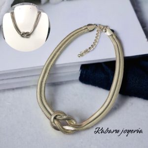 Gargantilla color plata nudo chapa de oro 18K