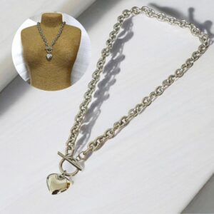 Collar color plata acero inoxidable corazon