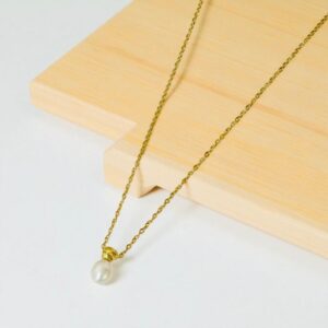 Collar dorado acero inoxidable perla