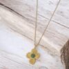 Collar dorado acero inoxidable flor