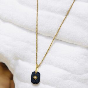 Collar dorado acero inoxidable estrella