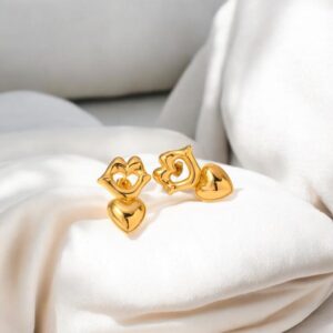 Pendientes dorados acero inoxidable labios corazon