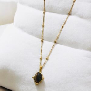 Collar dorado acero inoxidable piedra