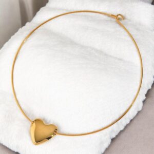 Collar dorado acero inoxidable corazon