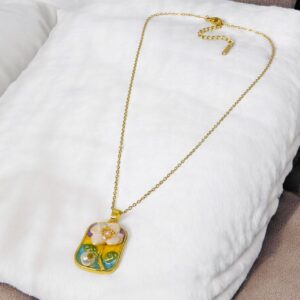 Collar dorado acero inoxidable dije flor
