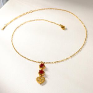 Collar dorado acero inoxidable piedra roja