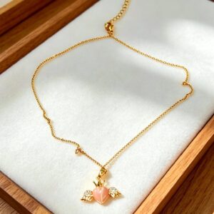 Collar dorado acero inoxidable corazon alas