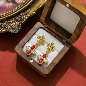 Pendientes dorado acero inoxidable trebol