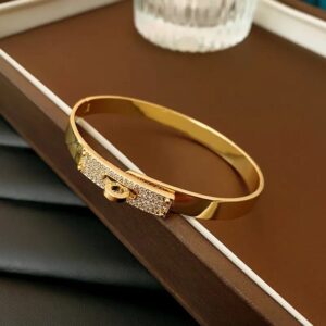Brazalete dorado acero tipo bulg